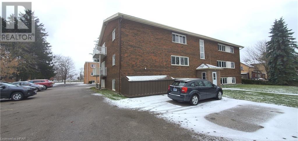 441 Elizabeth Street E Unit# 1, Listowel, Ontario  N4W 2P7 - Photo 4 - 40525205