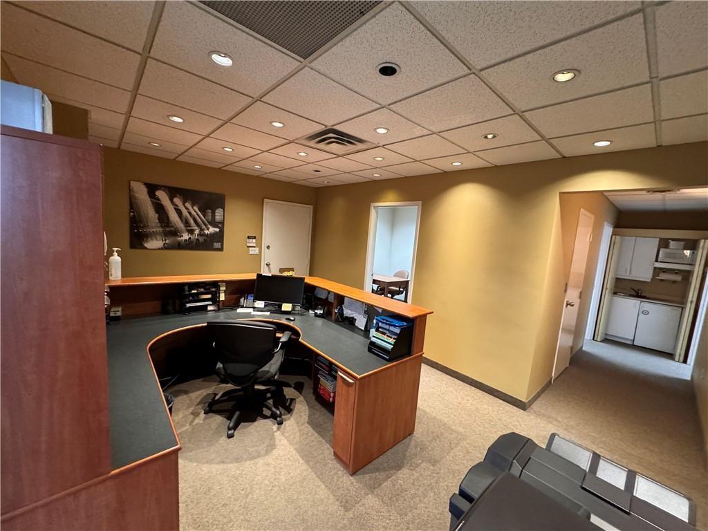 1030 Upper James Street, Unit #405, Hamilton, Ontario  L9C 6X6 - Photo 12 - H4182524