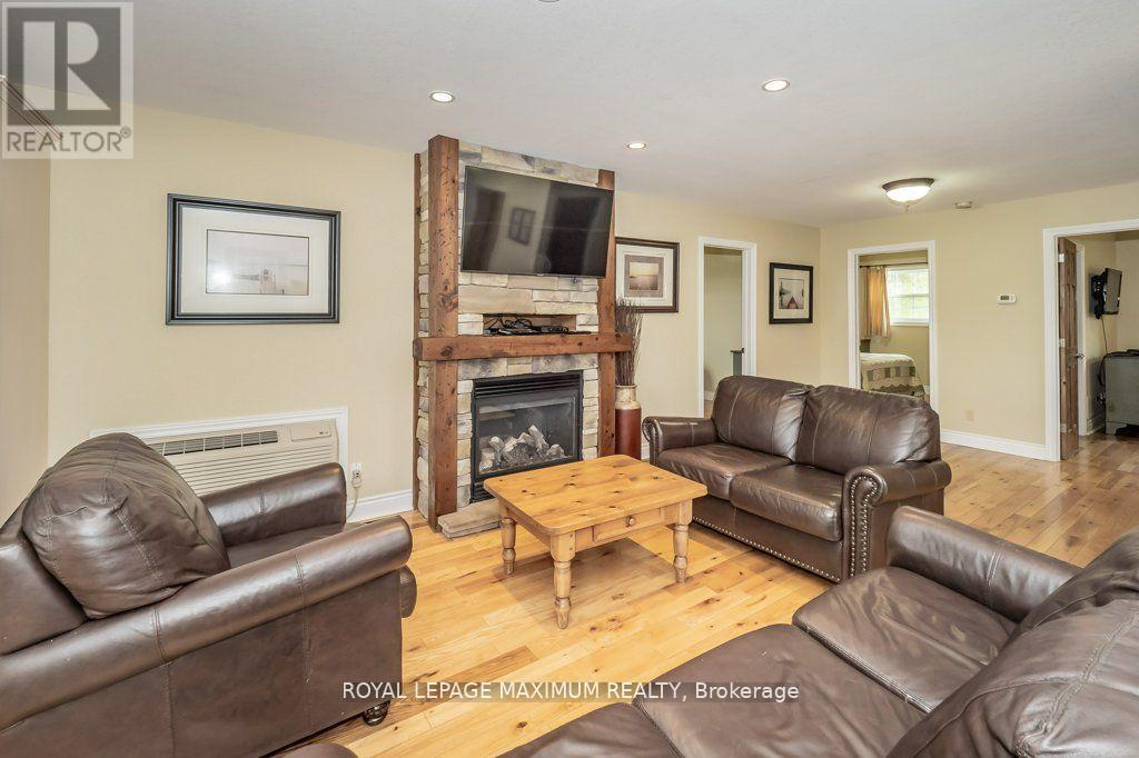 #126-7 -1052 Rat Bay Rd, Lake Of Bays, Ontario  P1H 2J6 - Photo 6 - X7378560