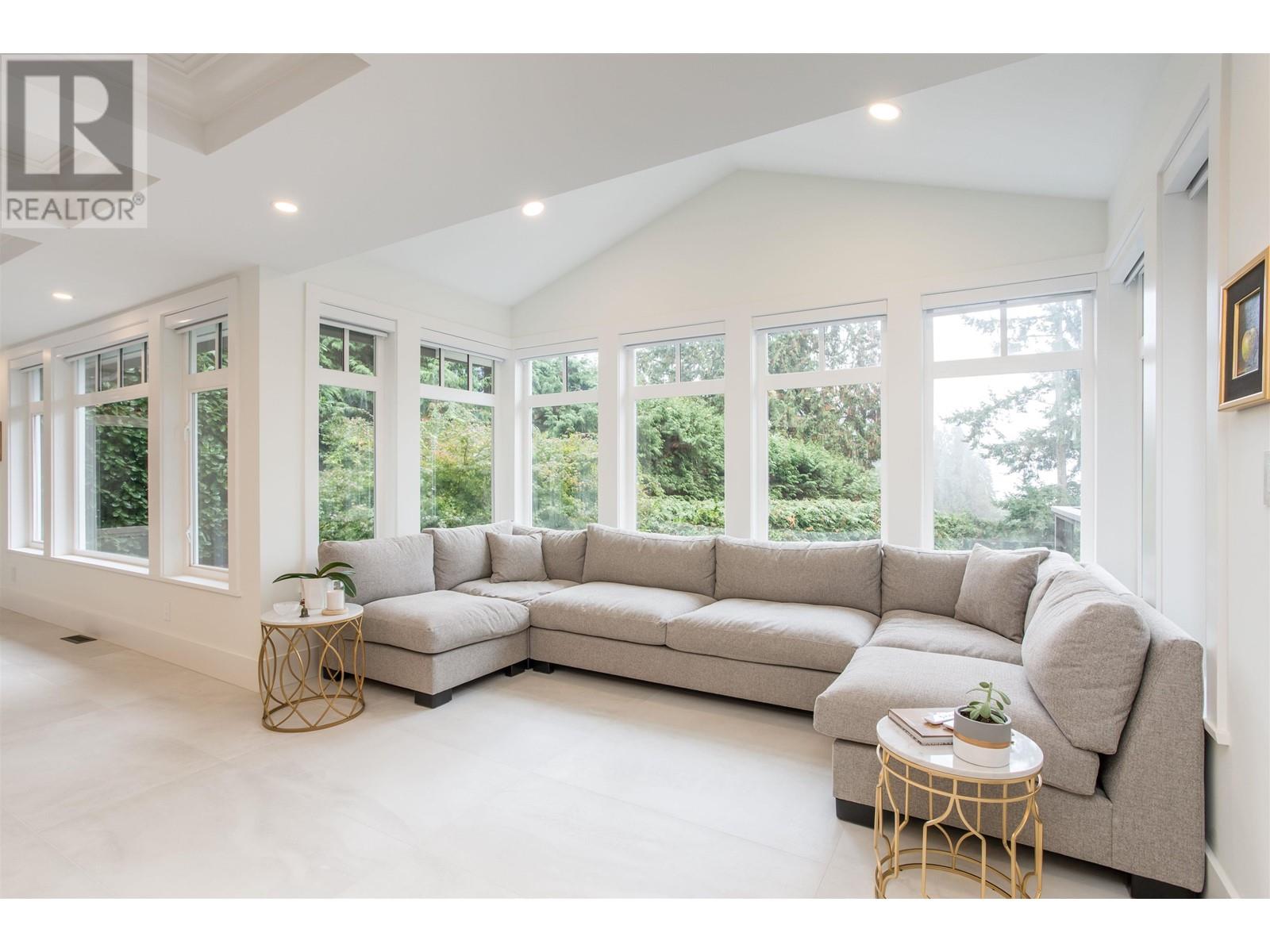 3082 Spencer Place, West Vancouver, British Columbia  V7V 3C9 - Photo 6 - R2839326