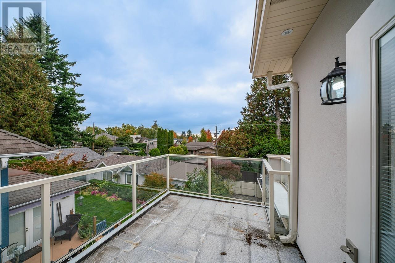 Listing Picture 38 of 39 : 3538 W 30TH AVENUE, Vancouver / 溫哥華 - 魯藝地產 Yvonne Lu Group - MLS Medallion Club Member