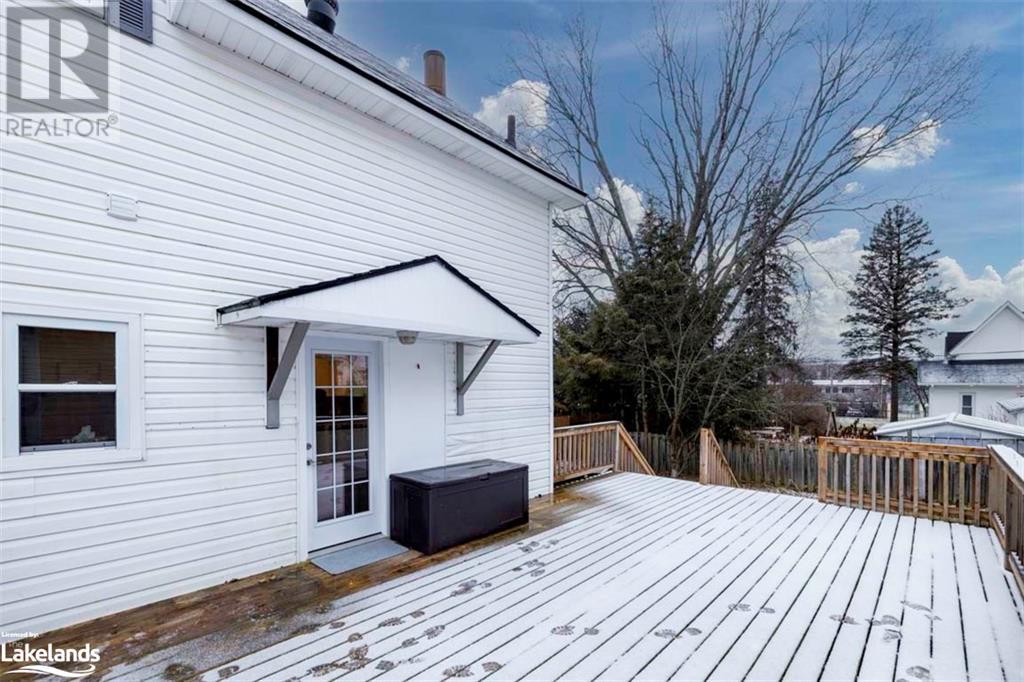 18 Wakefield Street, Parry Sound, Ontario  P2A 2V1 - Photo 5 - 40524725