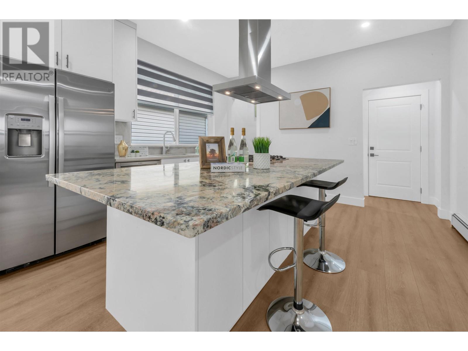 7348 Stride Avenue, Burnaby, British Columbia  V3N 1V2 - Photo 7 - R2839369