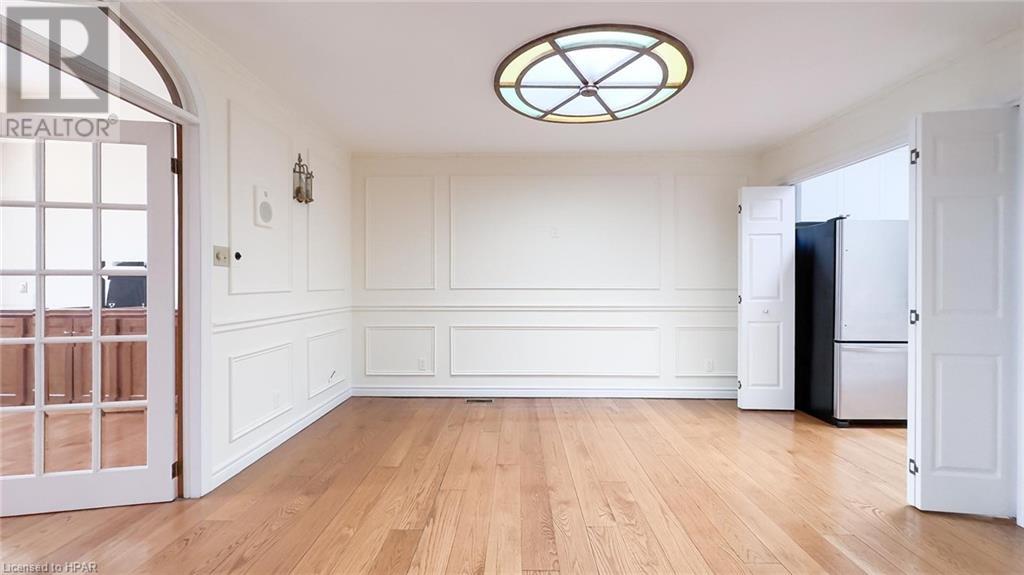 164 Courthouse Square, Goderich, Ontario  N7A 1N1 - Photo 2 - 40525525