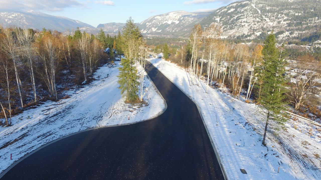 3717 Toba Road, Castlegar, British Columbia  V1N 4Y3 - Photo 9 - 2474363