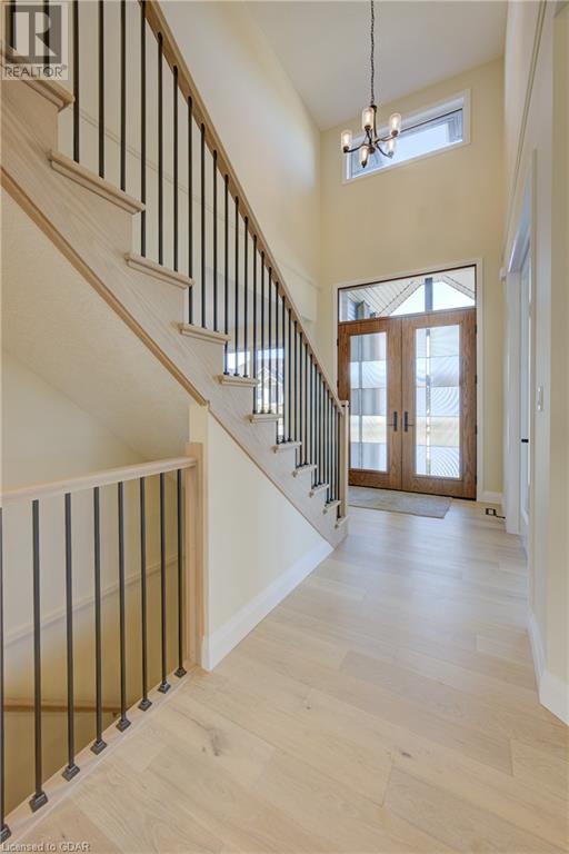 10 Broughton Street, Erin, Ontario  N1H 0B7 - Photo 2 - 40525447