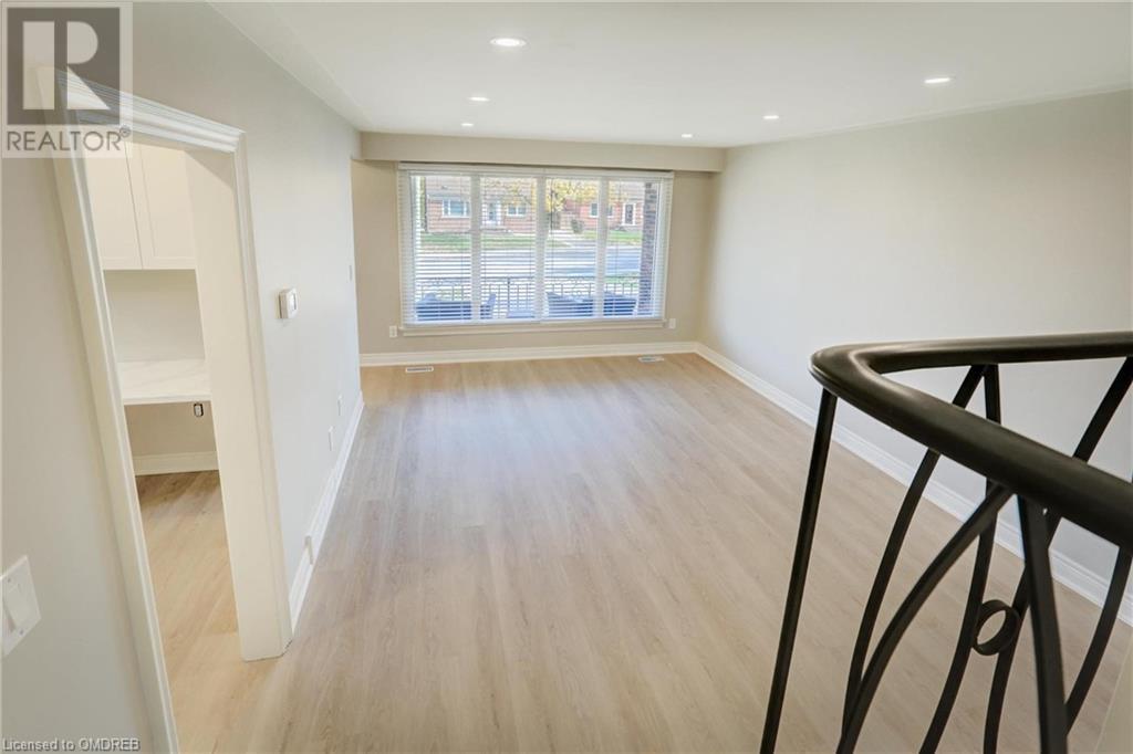 172 (Upper) Kimberly Drive, Hamilton, Ontario  L8K 4L1 - Photo 7 - 40525596