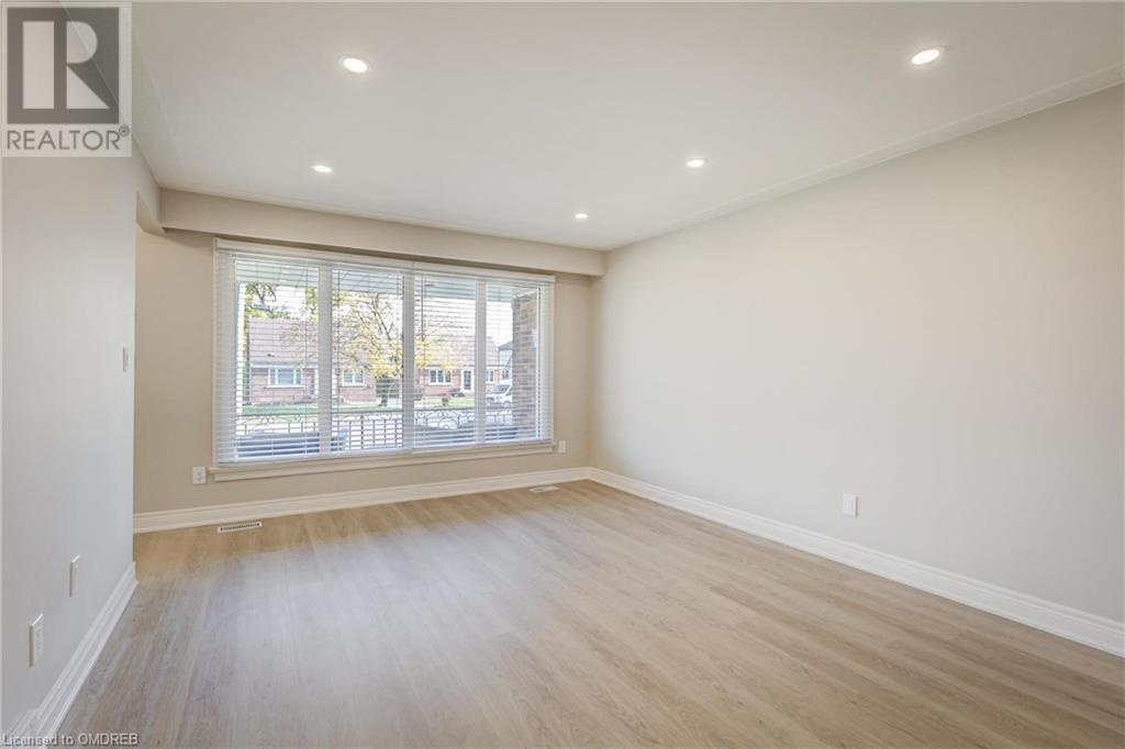 172 (Upper) Kimberly Drive, Hamilton, Ontario  L8K 4L1 - Photo 9 - 40525596