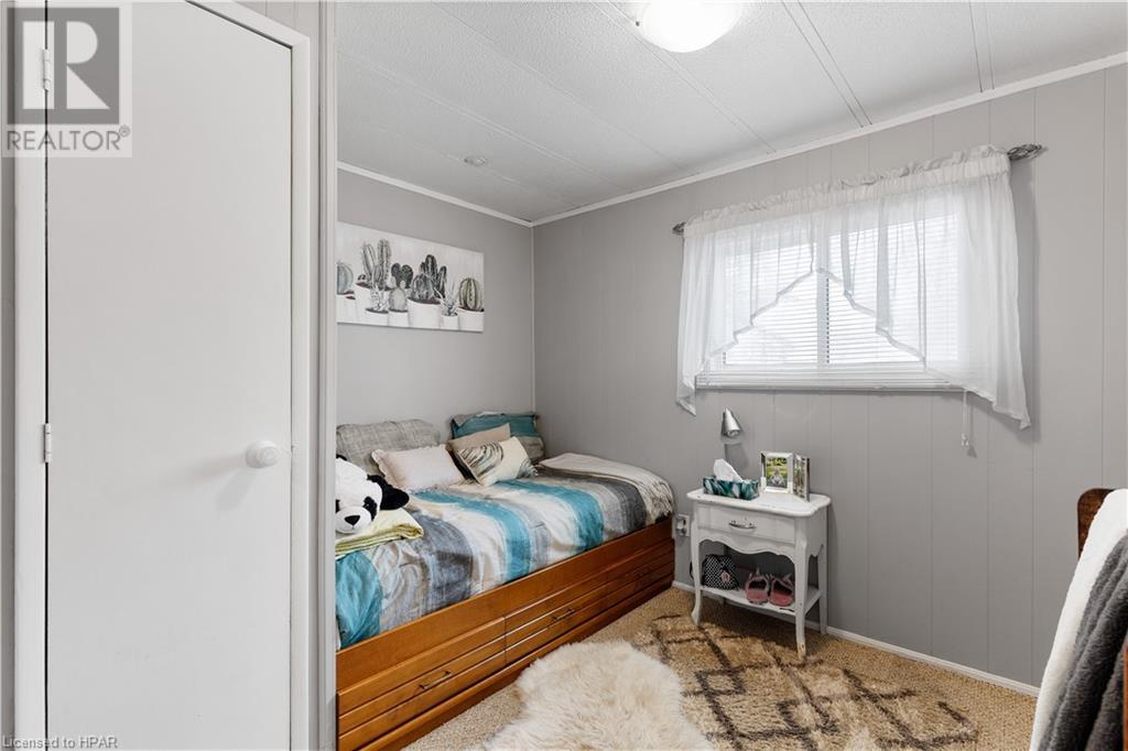 179 Birch Street, Crystal Lake, Ontario  N5A 6S6 - Photo 12 - 40525977