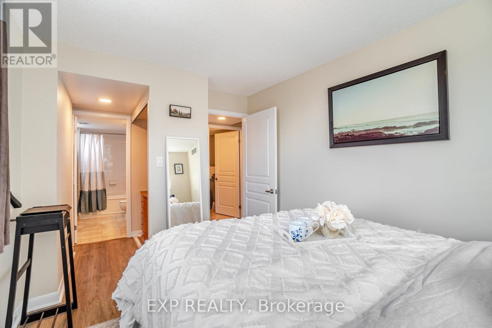 #566 -313 Richmond St E, Toronto, Ontario  M5A 4S7 - Photo 17 - C7379858