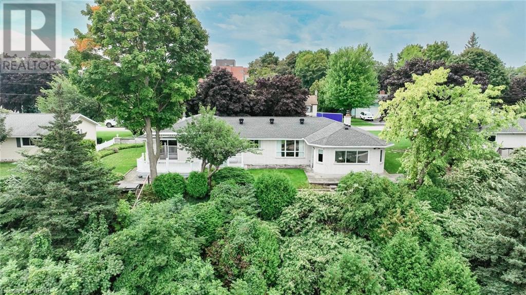 109 Gloucester Terrace, Goderich, Ontario N7A 1W9 (26388807) Coldwell