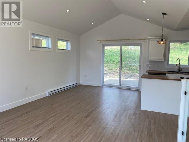 105 Maple Street, Walkerton, Ontario  N0G 2V0 - Photo 6 - 40525358