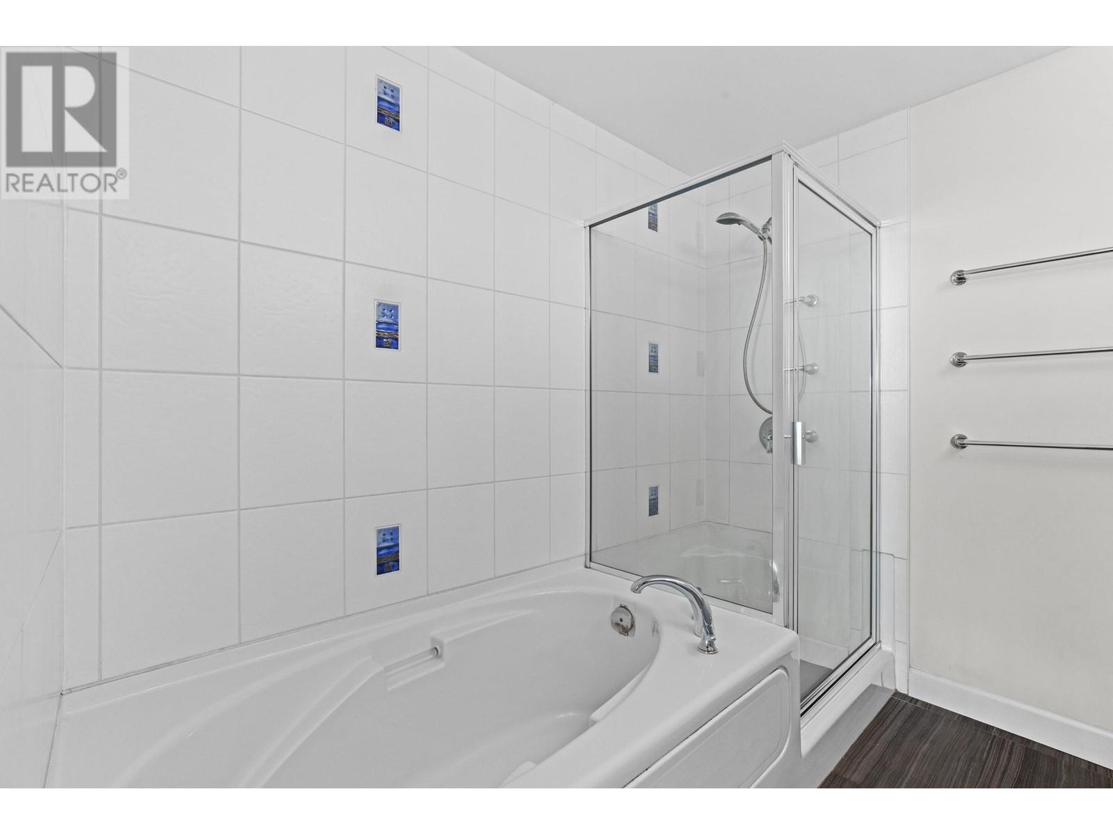 1903 188 E Esplanade, North Vancouver, British Columbia  V7L 4Y1 - Photo 20 - R2839625