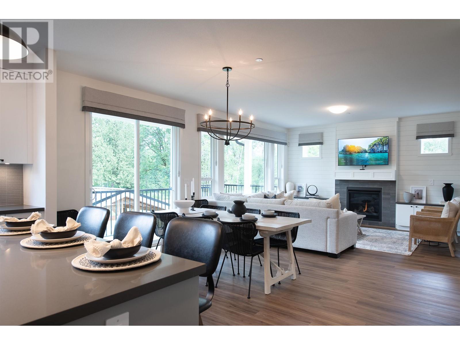 11217 250b Street, Maple Ridge, British Columbia  V2W 0K6 - Photo 3 - R2839611
