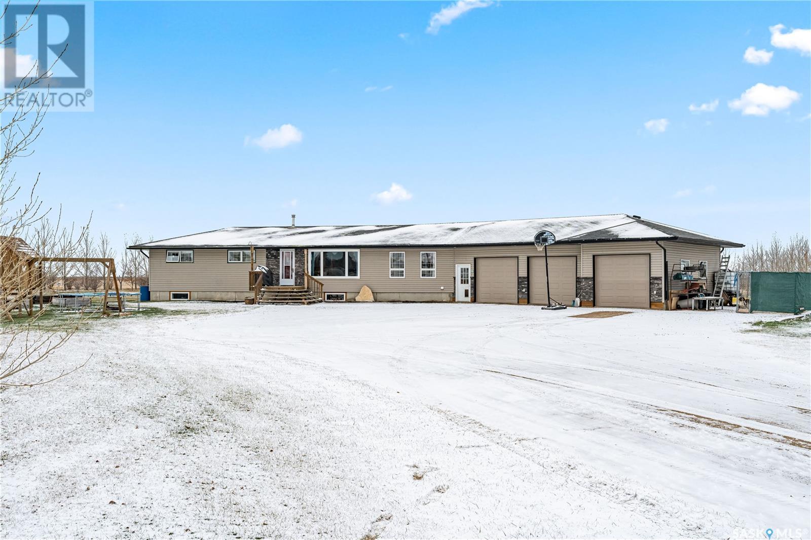 Williams Acreage, laird rm no. 404, Saskatchewan