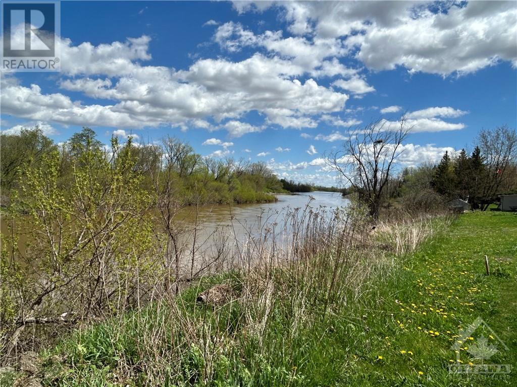 00 Water Street, Plantagenet, Ontario  K0B 1L0 - Photo 2 - 1373063