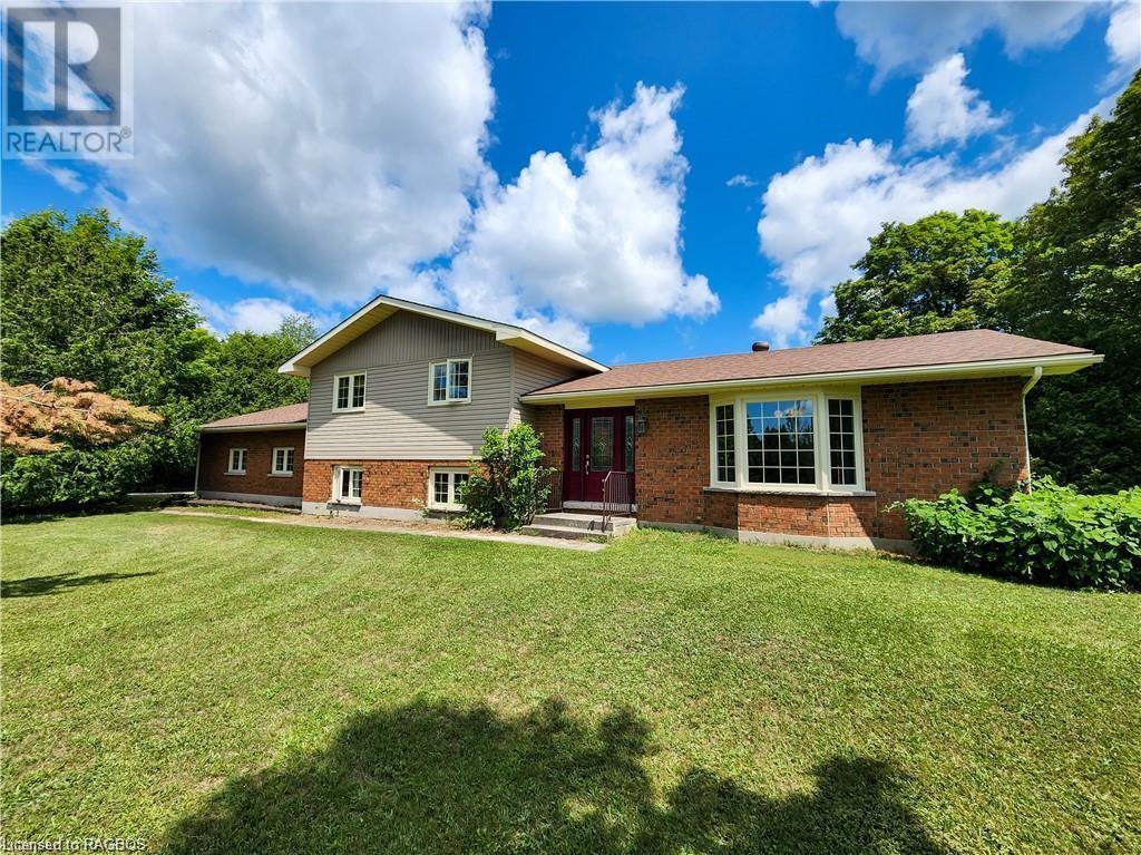 208 Centre Diagonal Road, South Bruce Peninsula, Ontario  N0H 2T0 - Photo 1 - 40526318