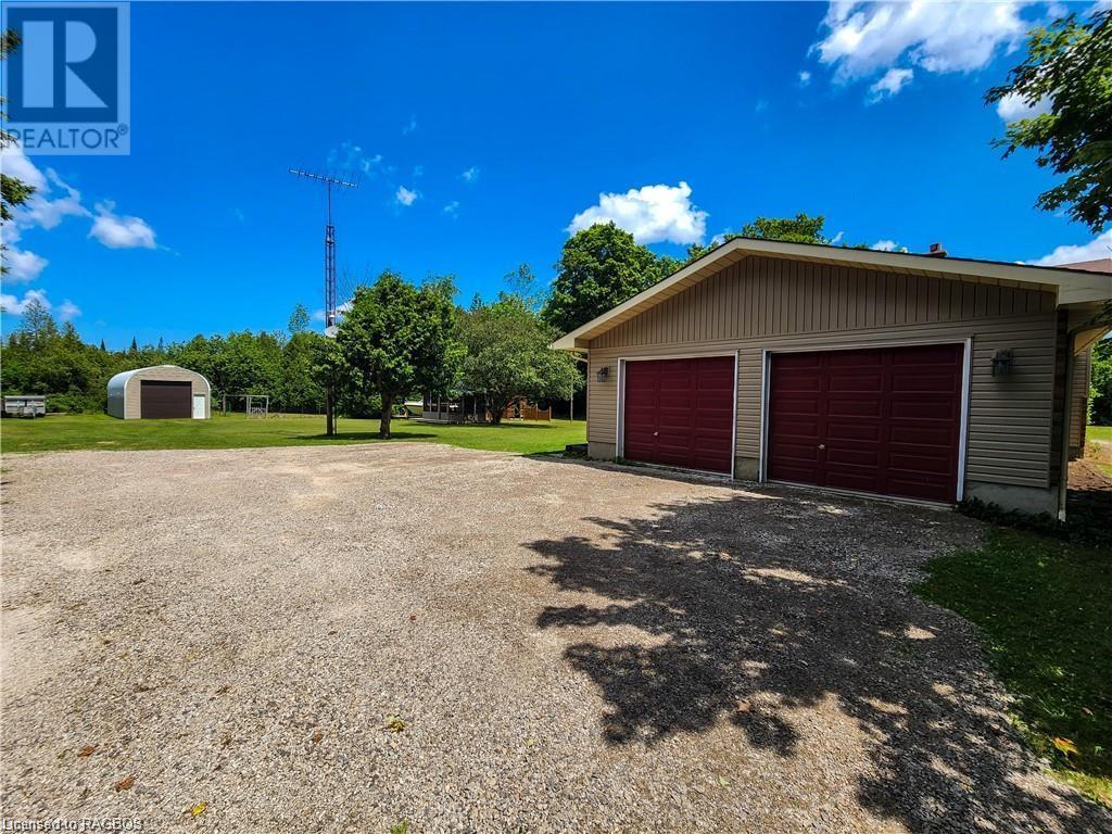 208 Centre Diagonal Road, South Bruce Peninsula, Ontario  N0H 2T0 - Photo 11 - 40526318