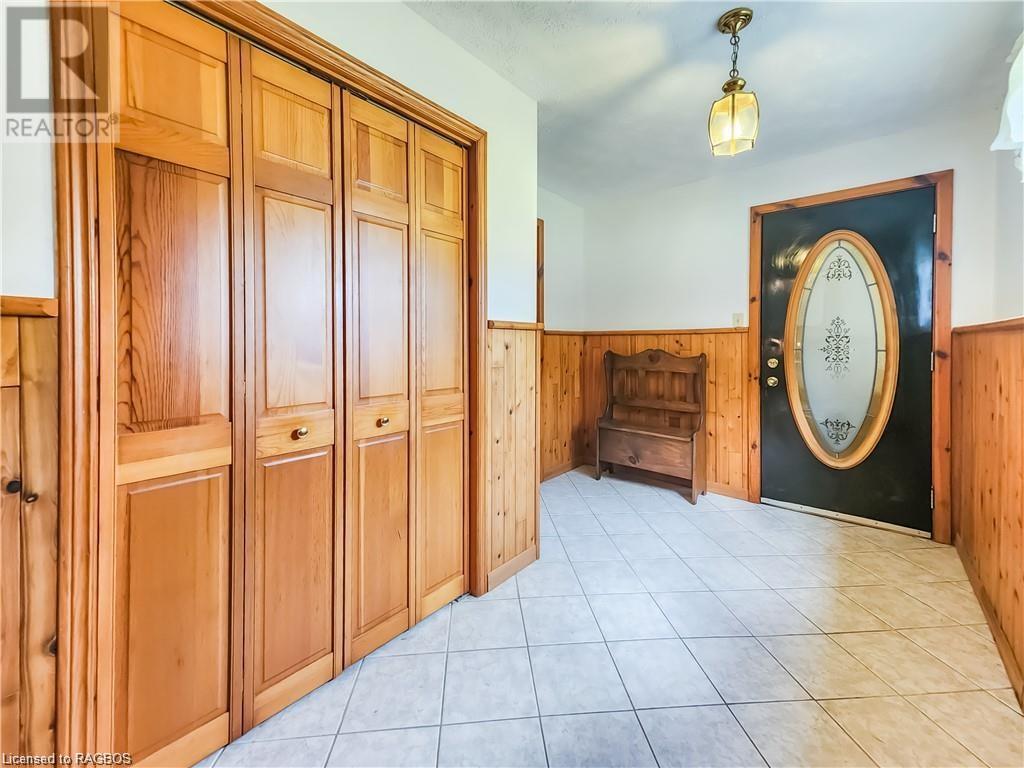 208 Centre Diagonal Road, South Bruce Peninsula, Ontario  N0H 2T0 - Photo 15 - 40526318