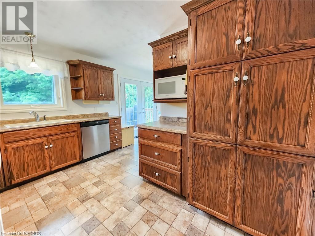 208 Centre Diagonal Road, South Bruce Peninsula, Ontario  N0H 2T0 - Photo 24 - 40526318