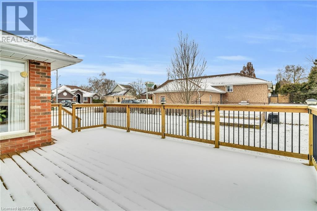 709 17th Street Crescent, Hanover, Ontario  N4N 3S7 - Photo 34 - 40525615