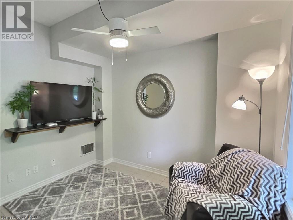 2086 Ghent Avenue Unit# 32, Burlington, Ontario  L7R 0E1 - Photo 6 - 40522165
