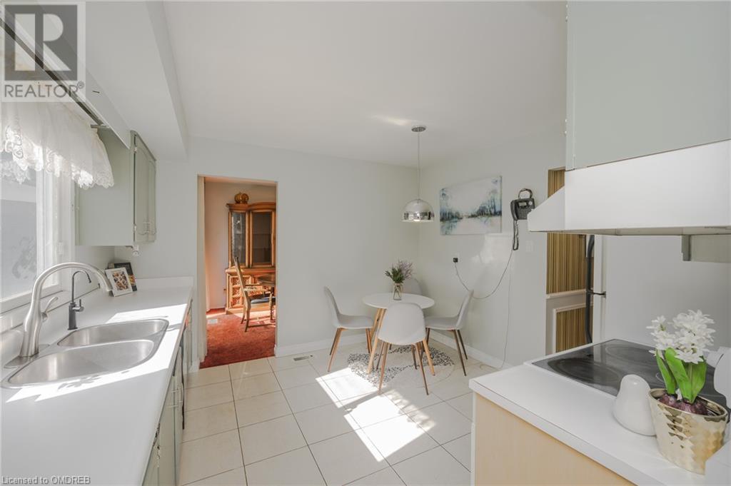 4322 Longmoor Drive, Burlington, Ontario  L7L 5A6 - Photo 13 - 40526176