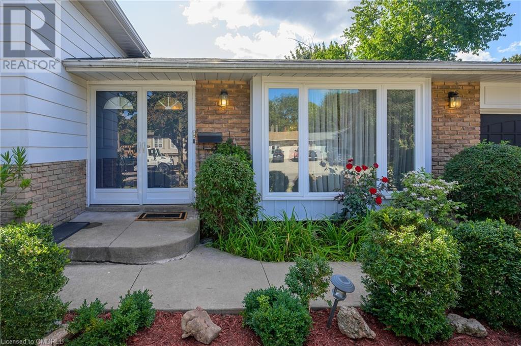 4322 Longmoor Drive, Burlington, Ontario  L7L 5A6 - Photo 3 - 40526176