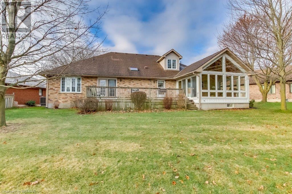 40 Alexander Avenue, Tillsonburg, Ontario  N4G 4Z1 - Photo 4 - 40524835