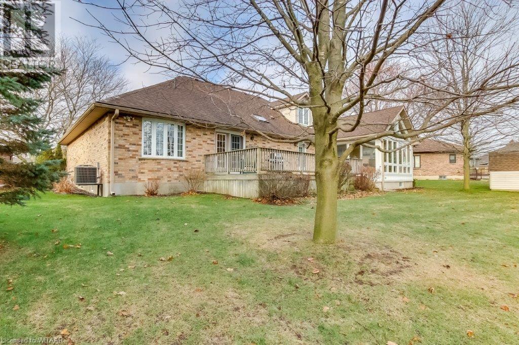 40 Alexander Avenue, Tillsonburg, Ontario  N4G 4Z1 - Photo 5 - 40524835