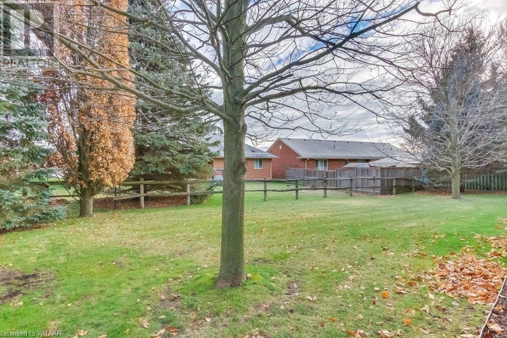 40 Alexander Avenue, Tillsonburg, Ontario  N4G 4Z1 - Photo 7 - 40524835