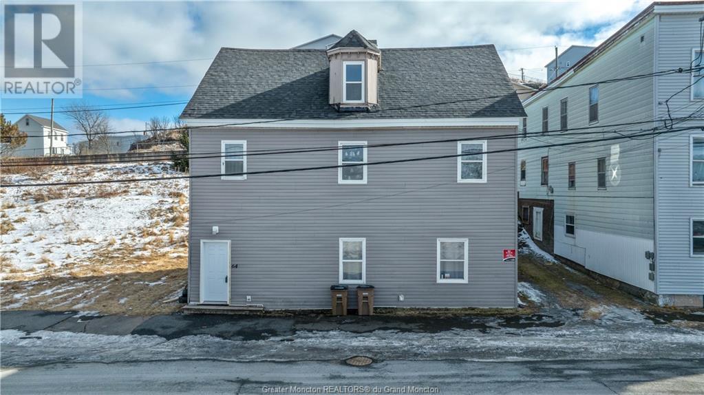 64 Saint John, Saint John, New Brunswick  E2M 2B3 - Photo 2 - M156745
