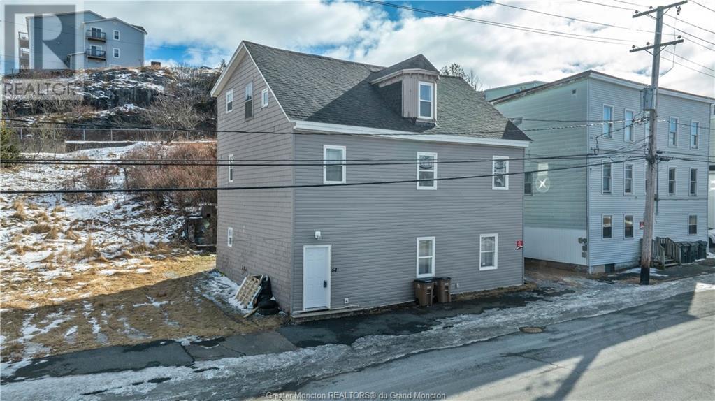 64 Saint John, Saint John, New Brunswick  E2M 2B3 - Photo 3 - M156745