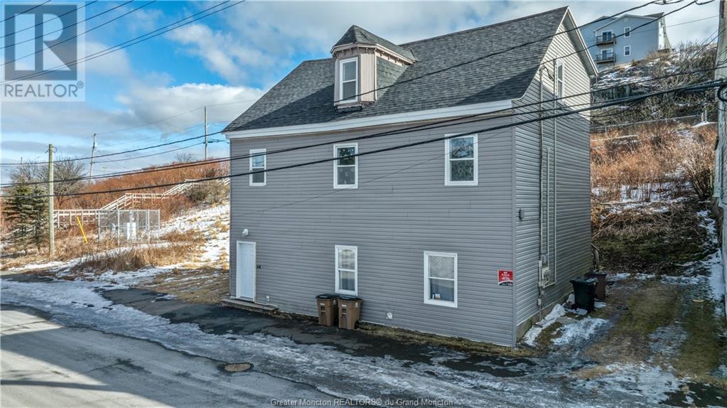 64 Saint John, Saint John, New Brunswick  E2M 2B3 - Photo 1 - M156745