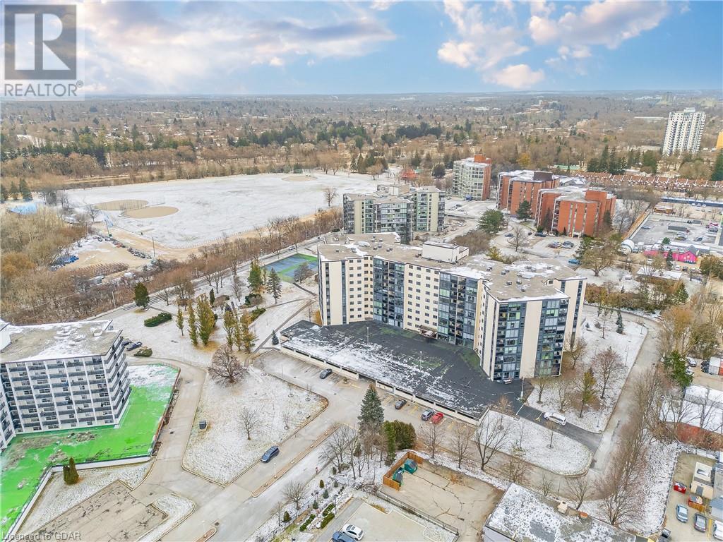 19 Woodlawn Road E Unit 608, Guelph, Ontario N1H 7B1 (26394425) Beth