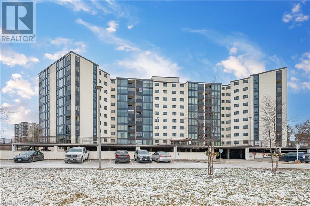 19 Woodlawn Road E Unit 608, Guelph, Ontario N1H 7B1 (26394425) Beth
