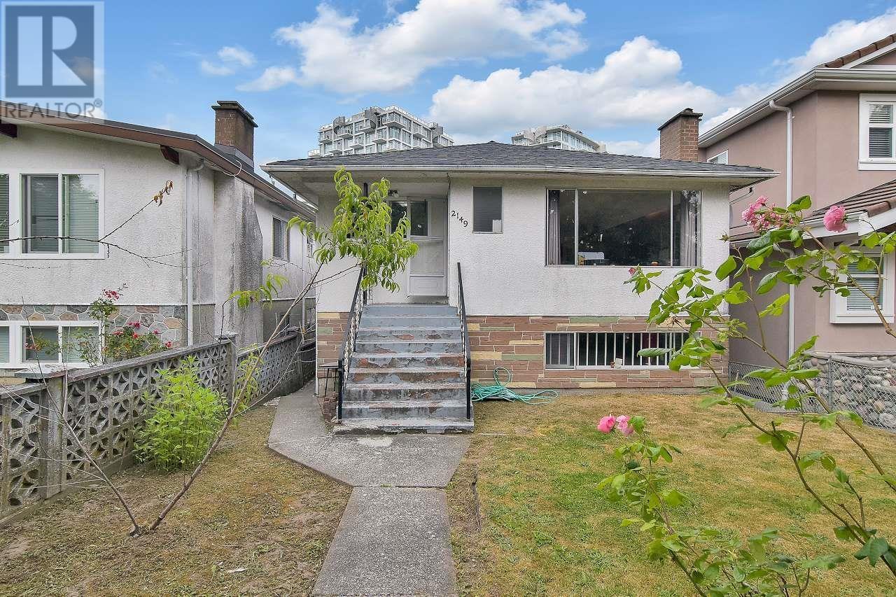 2149 E 32nd Avenue, Vancouver, British Columbia  V5N 3C1 - Photo 2 - R2839915