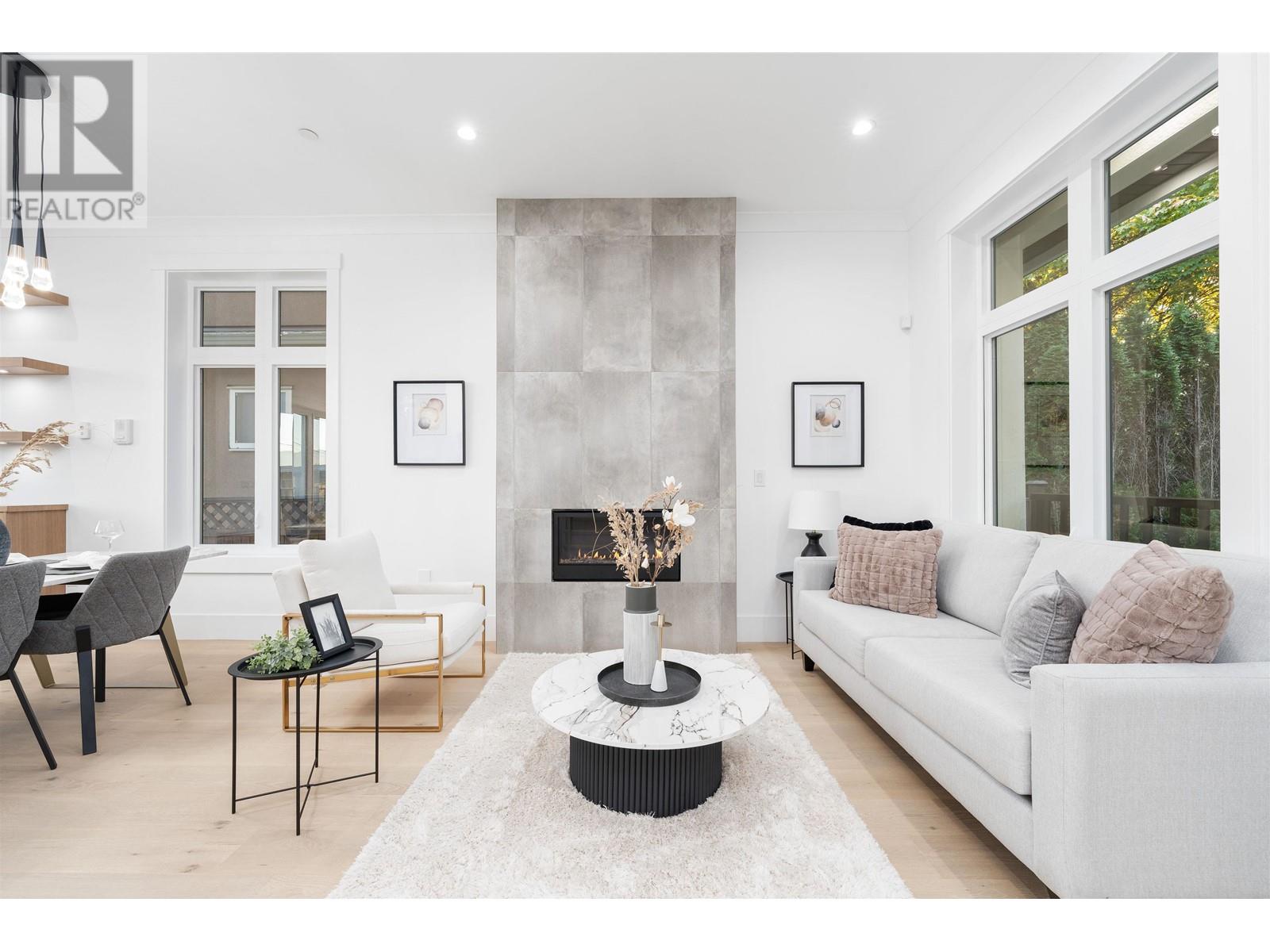 4990 Sherbrooke Street, Vancouver, British Columbia  V5W 3M2 - Photo 3 - R2839980