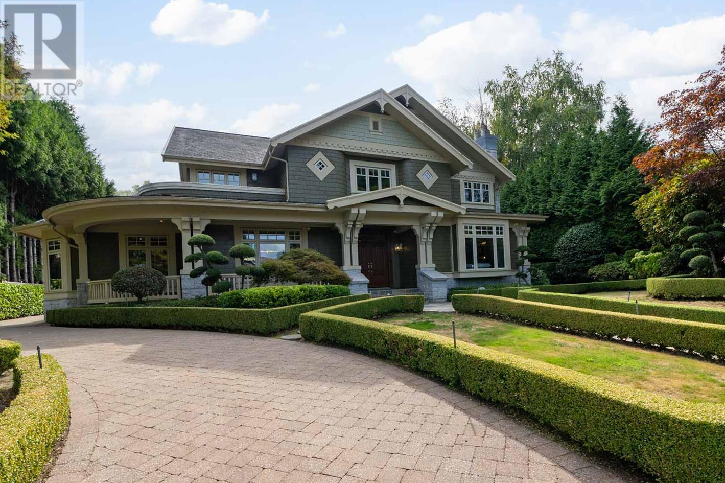 1350 W 32nd Avenue, Vancouver, British Columbia  V6H 2J3 - Photo 1 - R2840094