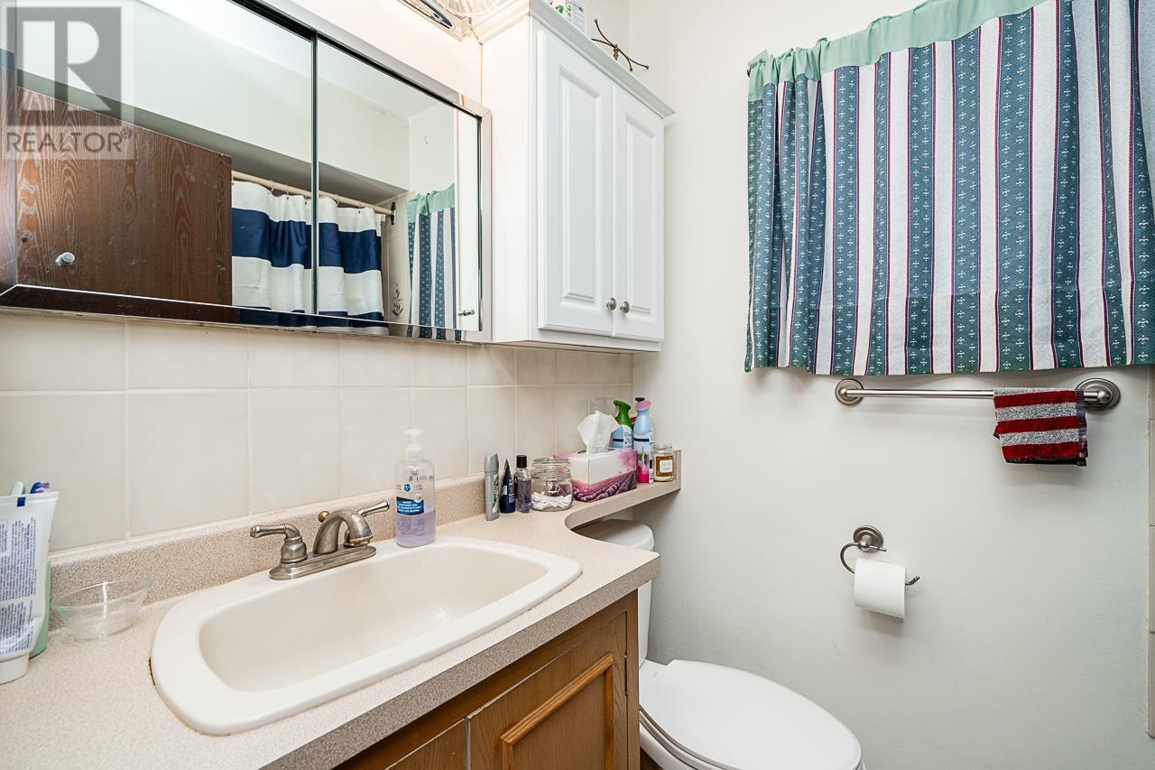 5644 Patrick Street, Burnaby, British Columbia  V5J 3B3 - Photo 17 - R2840169