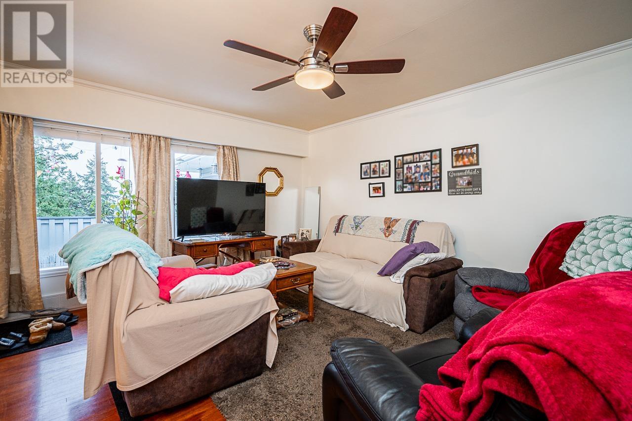 5644 Patrick Street, Burnaby, British Columbia  V5J 3B3 - Photo 4 - R2840169