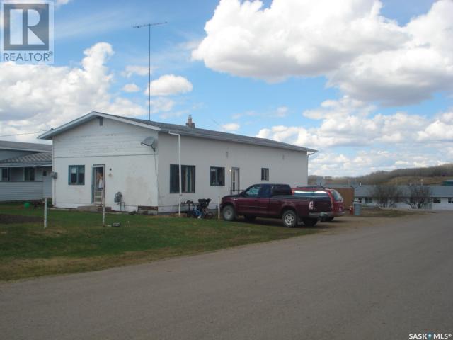 520 Main Street, Sturgis, Saskatchewan  S0A 4A0 - Photo 2 - SK955671