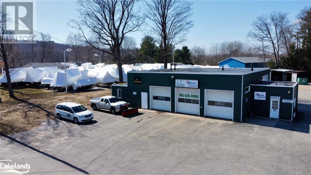 750 Balm Beach Road E, Midland, Ontario  L4R 4K4 - Photo 1 - 40527327