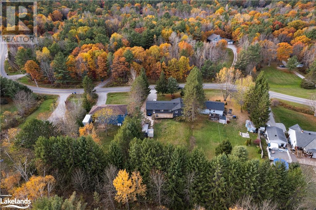 8024 Park Lane Crescent, Washago, Ontario  L0K 2B0 - Photo 2 - 40526704