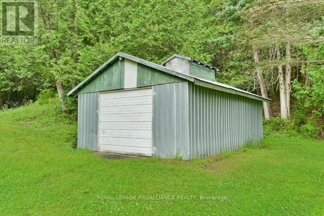 1268a South Rd, North Frontenac, Ontario  K0H 1K0 - Photo 19 - X7387962