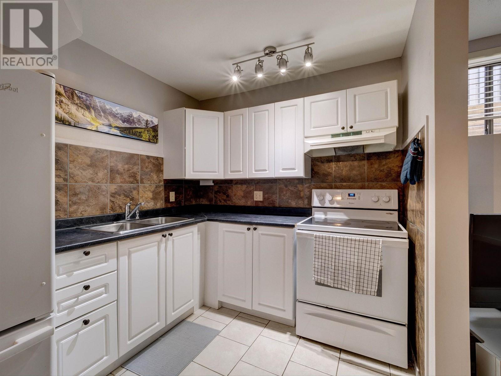 529 S Fletcher Road, Gibsons, British Columbia  V0N 1V0 - Photo 27 - R2840404