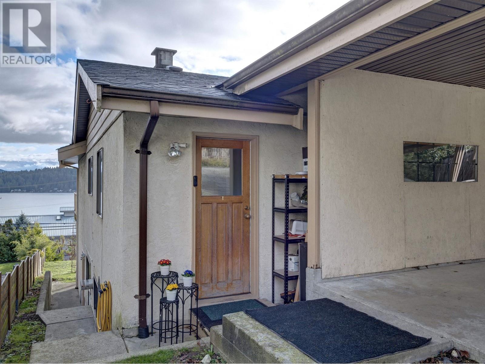529 S Fletcher Road, Gibsons, British Columbia  V0N 1V0 - Photo 35 - R2840404