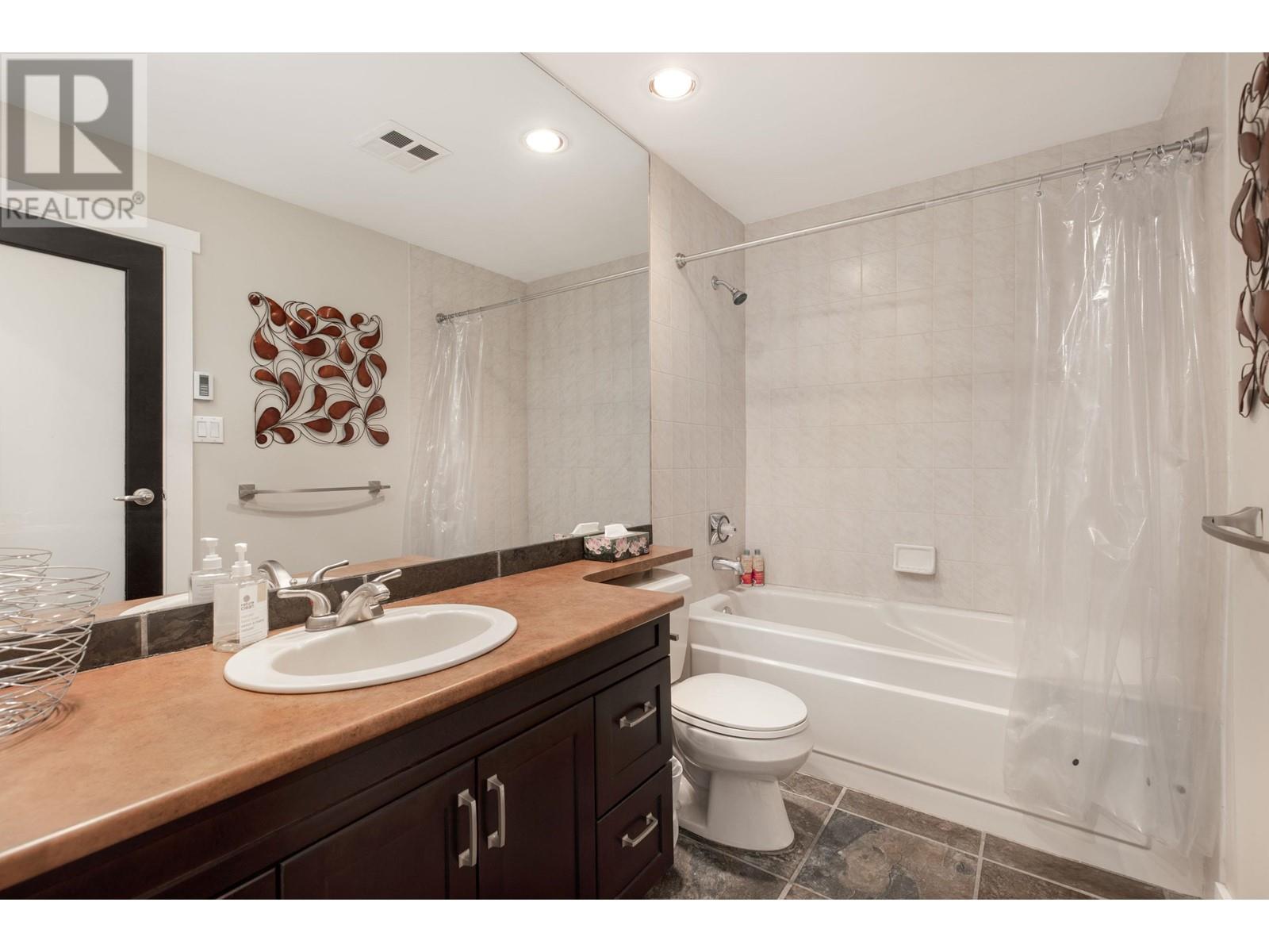 1503 3050 Hillcrest Drive, Whistler, British Columbia  V8E 0T8 - Photo 11 - R2837700