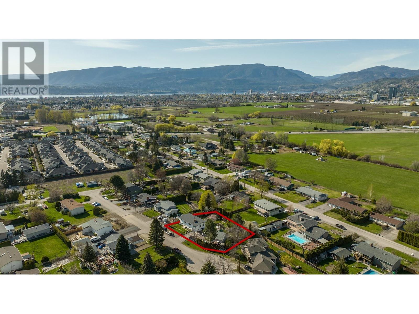 2040 POLO Road Kelowna Photo 71