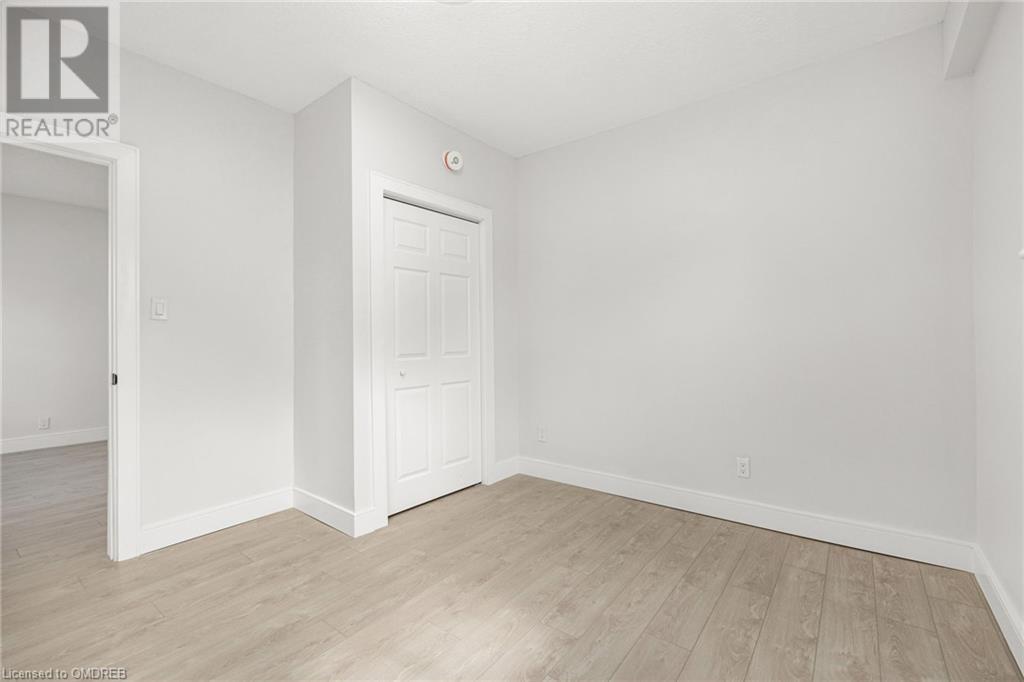 14 Kennedy Avenue, Kitchener, Ontario  N2G 2Z8 - Photo 12 - 40525522